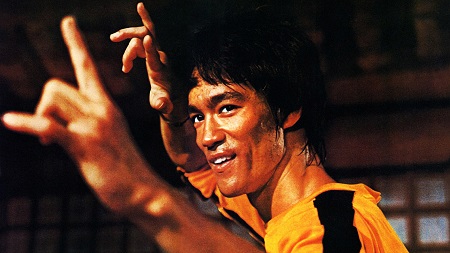 Source : legendary Bruce Lee https://legendarybrucelee.weebly.com/early-life.html ©HK Vidéo  