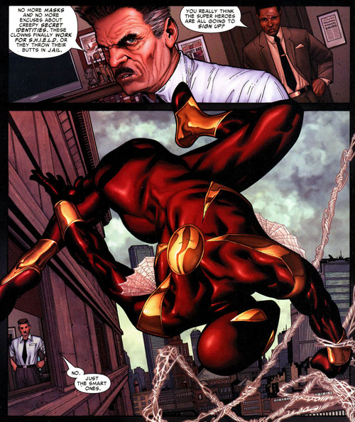  Franchement, après s’être fait offrir un costume aussi moche par Stark, Spidey aurait dû se douter qu’on lui voulait du mal…
