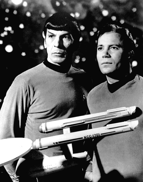 Le duo enfin réuni !  © CBS /Universal.  Source : Wikipedia https://en.wikipedia.org/wiki/Star_Trek:_The_Original_Series